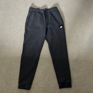 MOVING SALE. BUNDLE CLOTHES FOR DISCOUNT Adidas Men’s Sweatpants